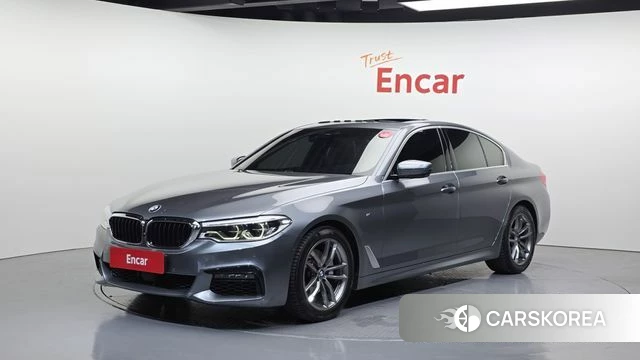 BMW 5 Series (G30) 2019 Серебристо-серый из Кореи