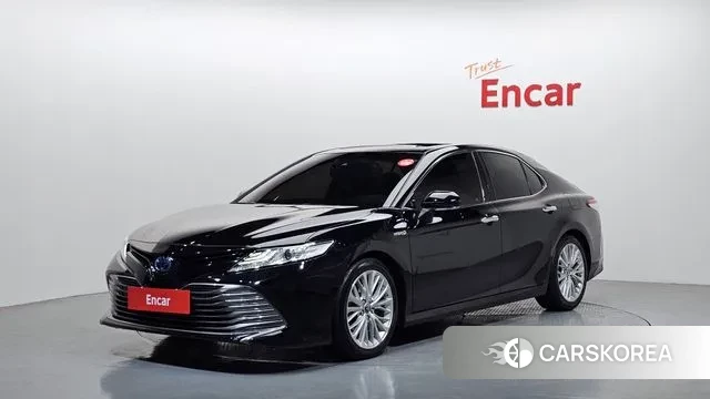 Toyota Camry (XV70) 2018 Черный из Кореи