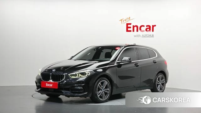 BMW 1 Series (F40) 2021 Черный из Кореи