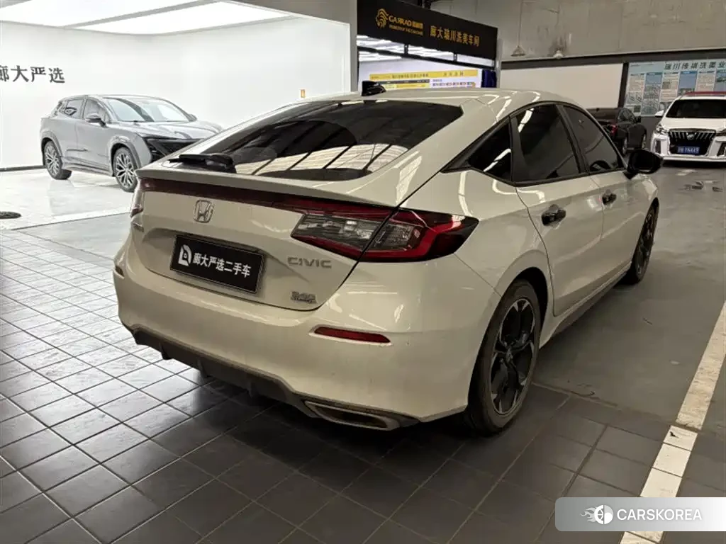 Honda Civic 2023 Белый из Китая