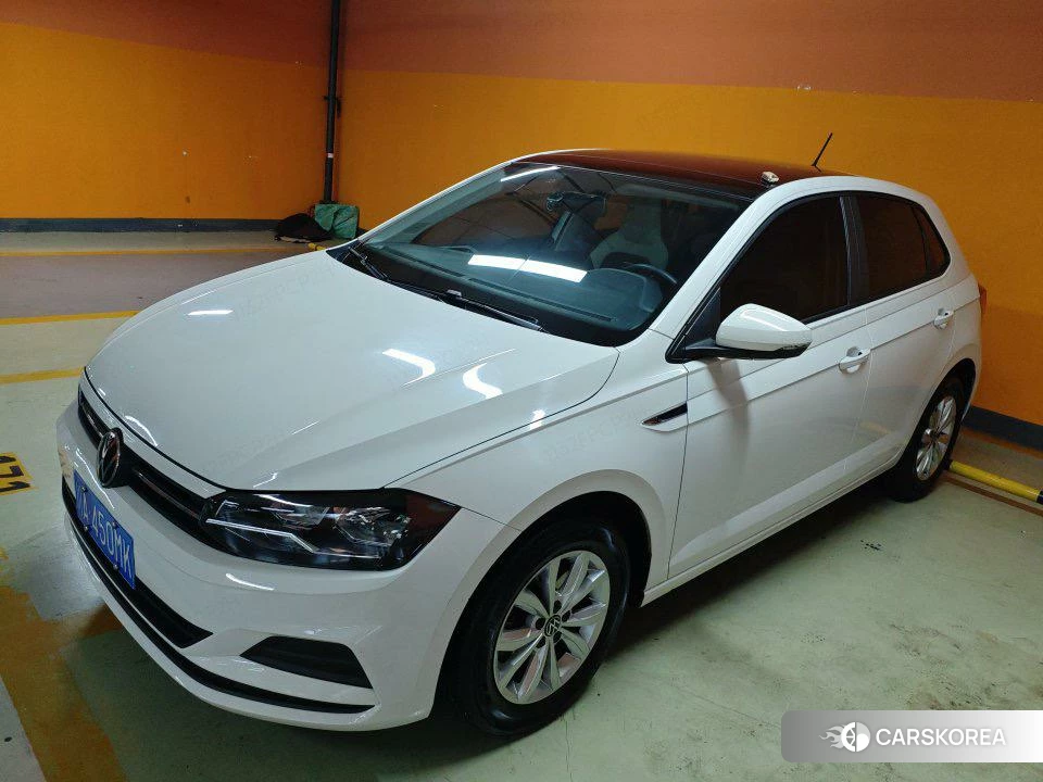 Volkswagen Polo 2021 Белый из Китая