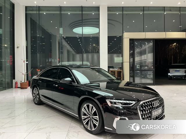 Audi A8 2023 Черный из Китая