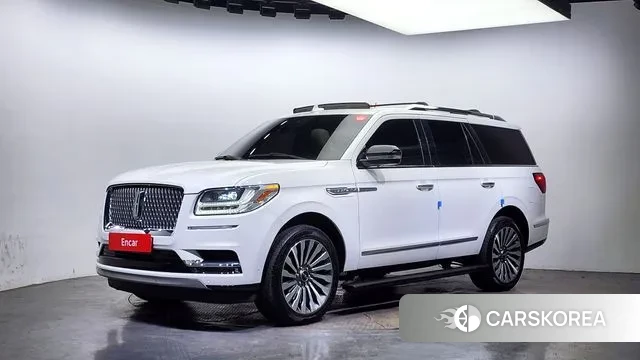 Lincoln Navigator 4th generation 2021 Белый из Кореи