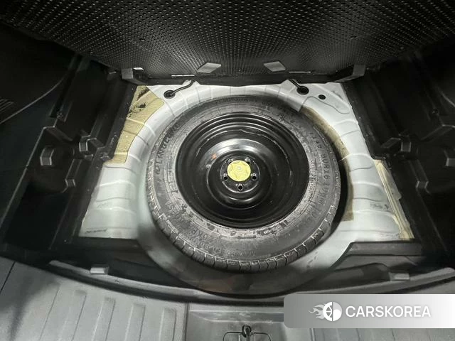 Nissan Qijun 2022 Белый из Китая