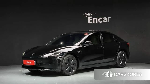 Tesla Model 3 2024 Черный из Кореи
