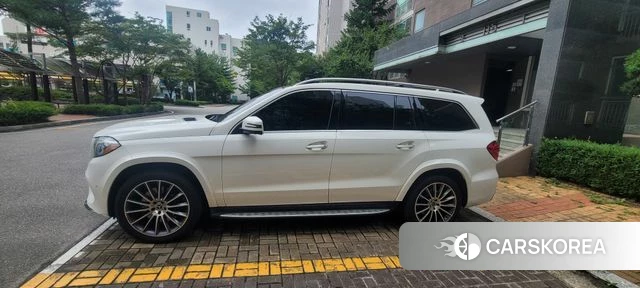 Mercedes-Benz GLS - Class X166 2019 Белый из Кореи
