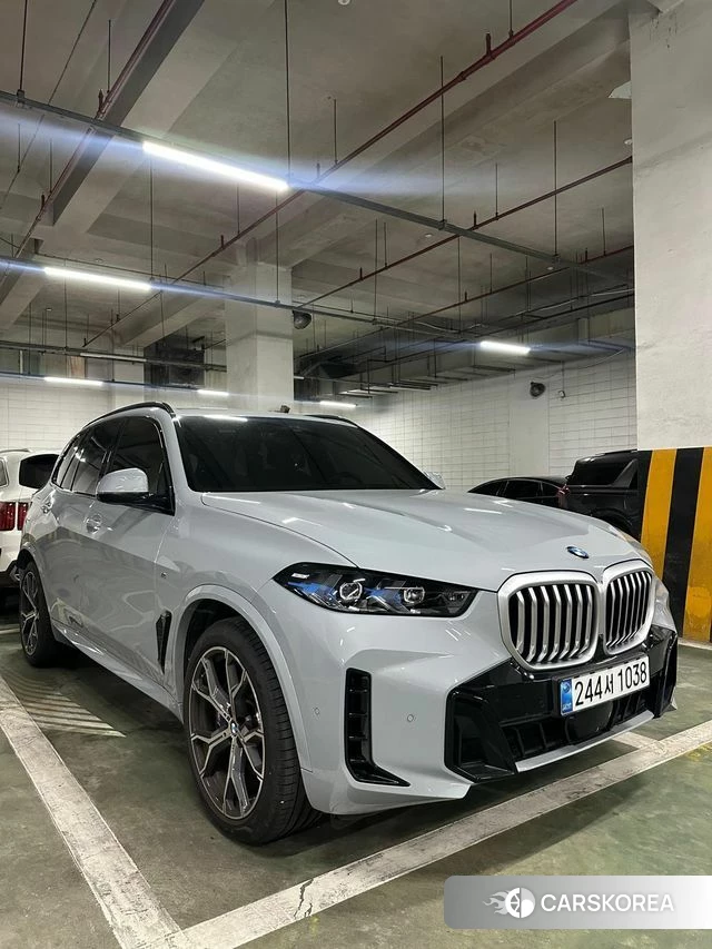 BMW X5 (G05) 2025 Серебристо-серый из Кореи