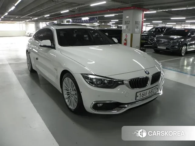 BMW 4 Series (F32) 2018 Белый из Кореи