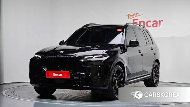BMW X7 (G07) 2025 Черный из Кореи