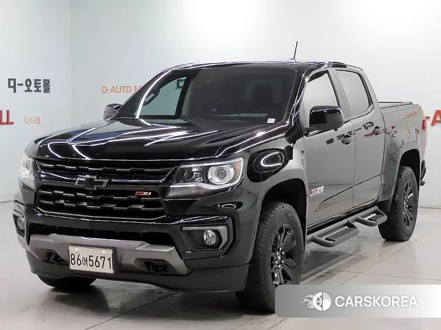 Chevrolet (GM Daewoo) Real New Colorado 2022 Черный из Кореи