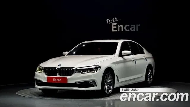 BMW 5 Series (G30) 2019 Белый из Кореи