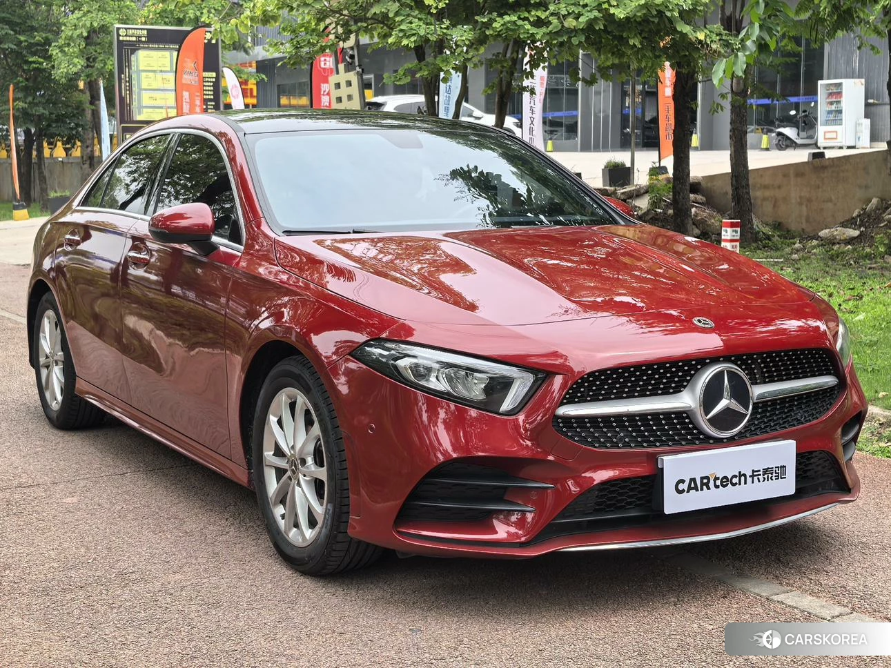 Mercedes-Benz Class A 2021 Красный из Китая