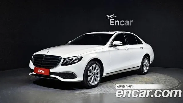 Mercedes-Benz E-Class W213 2020 Белый из Кореи