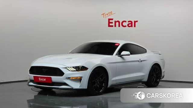 Ford Mustang 2018 Белый из Кореи