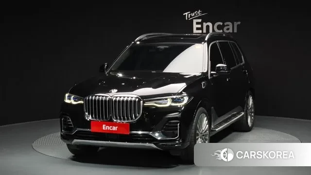 BMW X7 (G07) 2020 Черный из Кореи