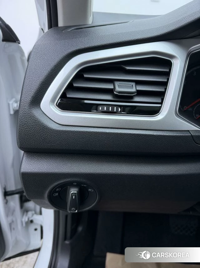 Volkswagen Exploring songs 2021 Белый из Китая