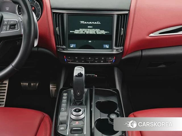 Maserati Levante 2021 Синий из Китая