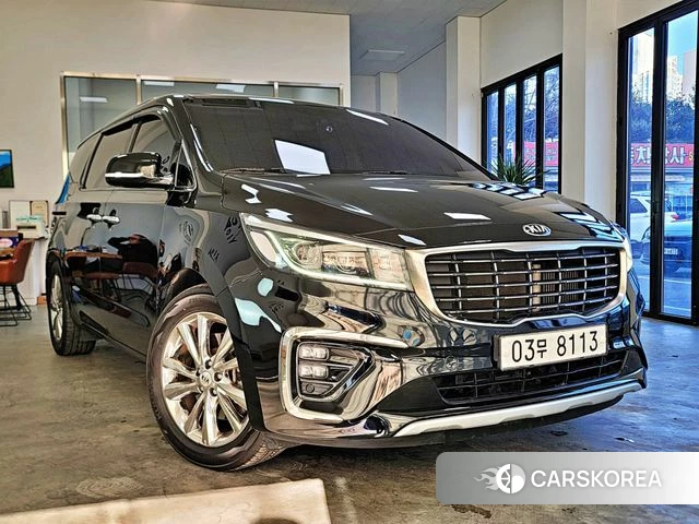 Kia The New Carnival 2018 Черный из Кореи