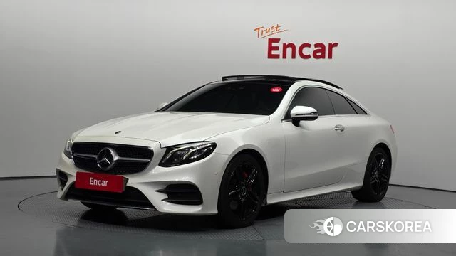 Mercedes-Benz E-Class W213 2018 Белый из Кореи