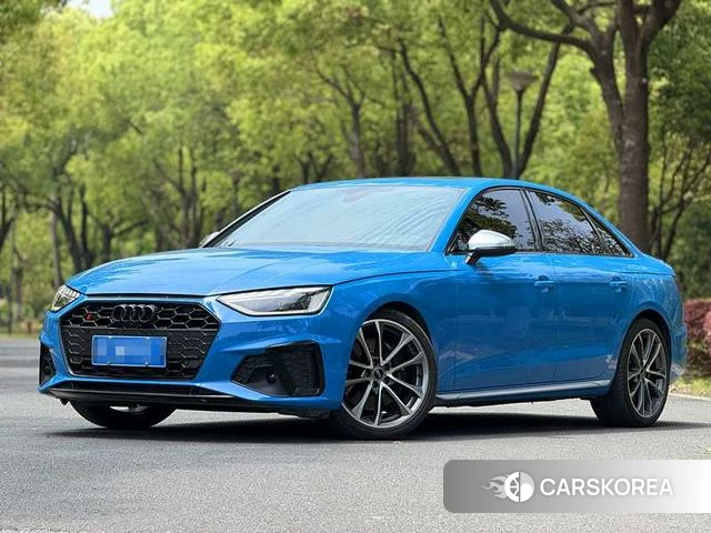 Audi S4 2021 Синий из Китая