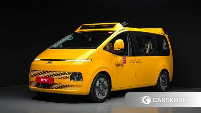 Hyundai Staria 2022 Желтый из Кореи