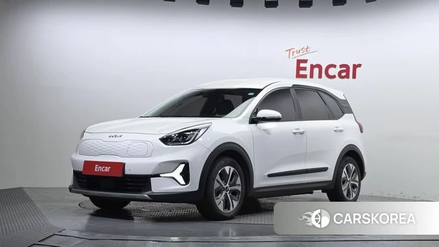 Kia Niro Plus 2022 Белый из Кореи