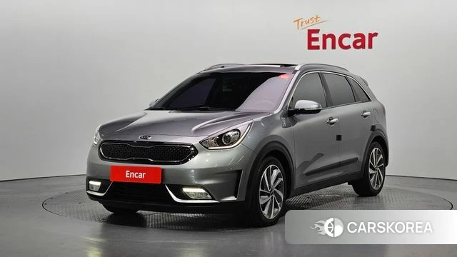 Kia Niro 2018 Серебристо-серый из Кореи