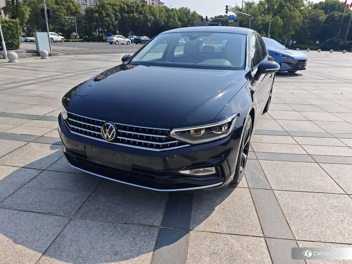 Volkswagen Magotan 2024 Черный из Китая