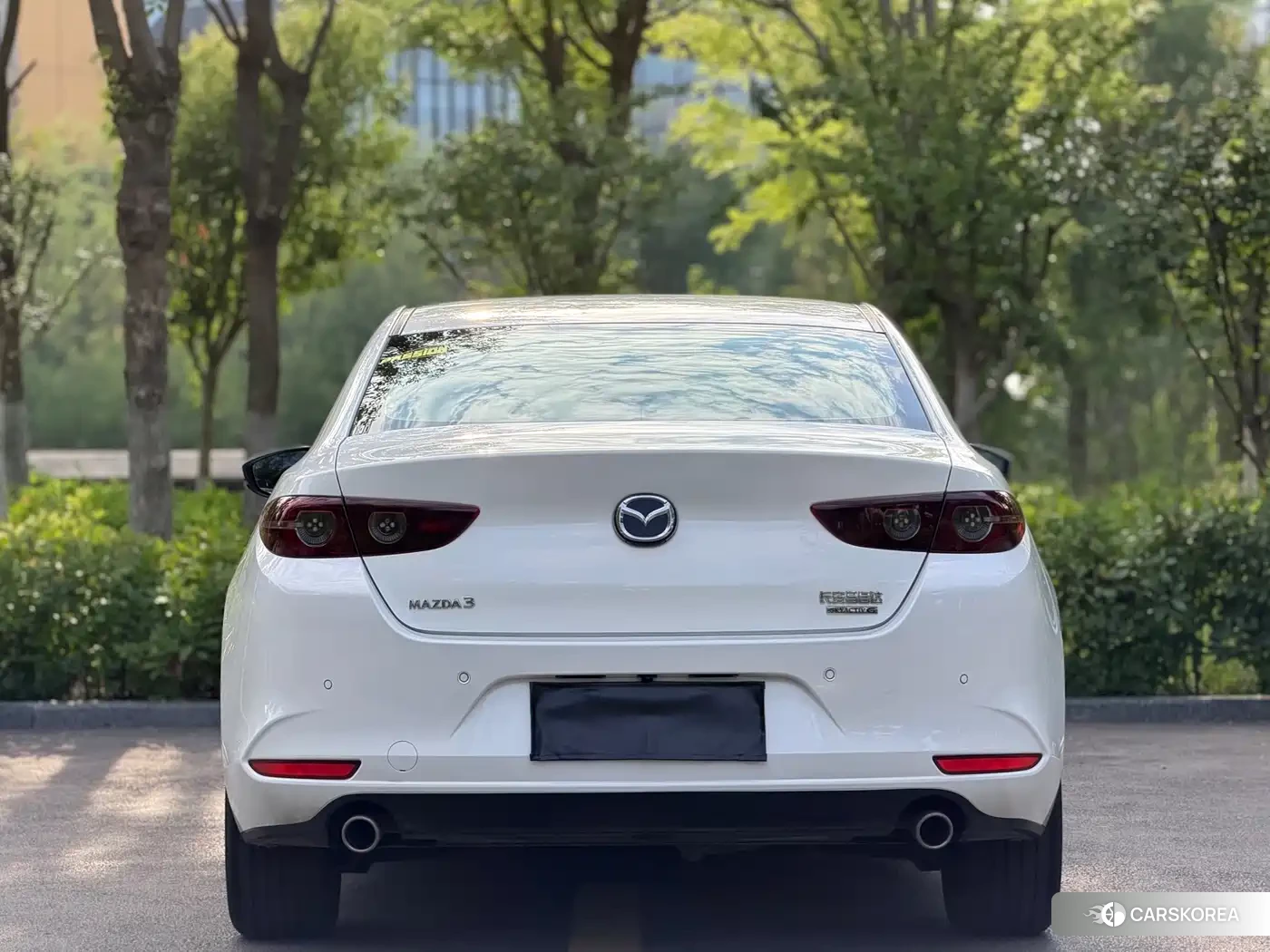 Mazda 3 2024 Белый из Китая