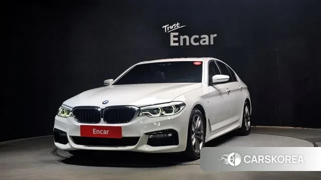 BMW 5 Series (G30) 2018 Белый из Кореи