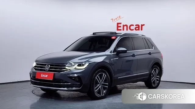 Volkswagen Tiguan second Generation 2021 Серый из Кореи