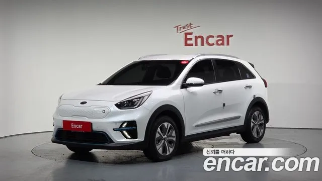 Kia Niro EV 2019 Белый из Кореи