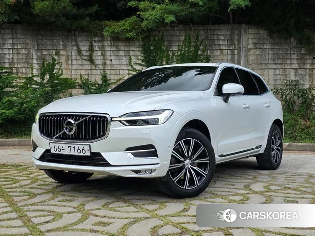 Volvo XC60 second Generation 2019 Белый из Кореи
