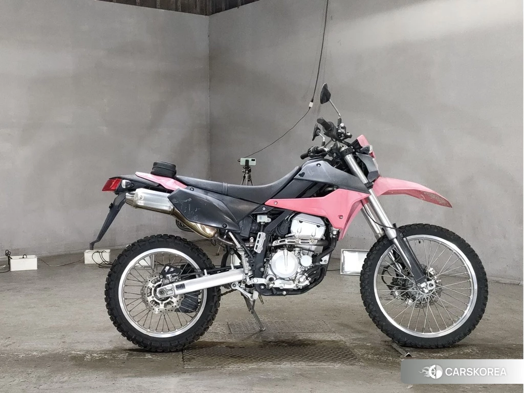 Проданный Kawasaki KLX250 2012 из Японии