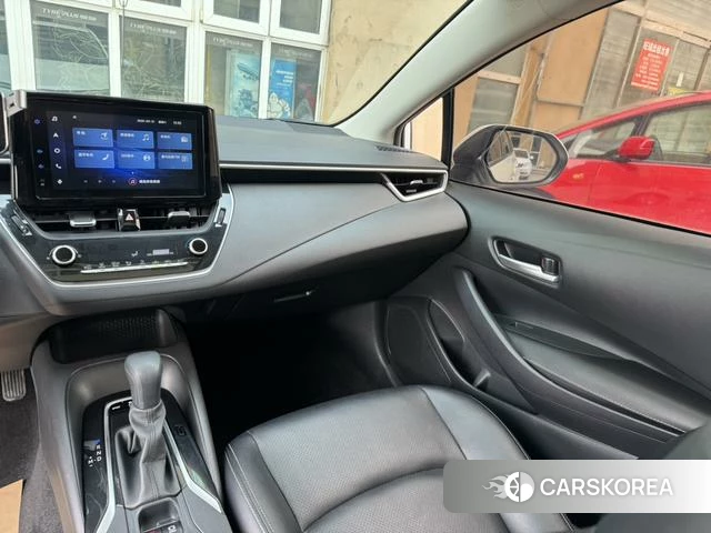 Toyota Corolla 2020 Белый из Китая
