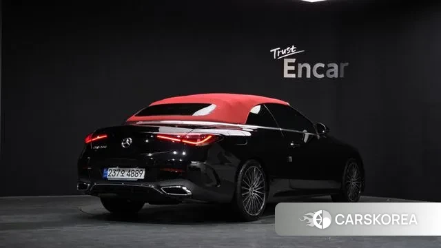 Mercedes-Benz CLE-Class C236 2024 Черный из Кореи