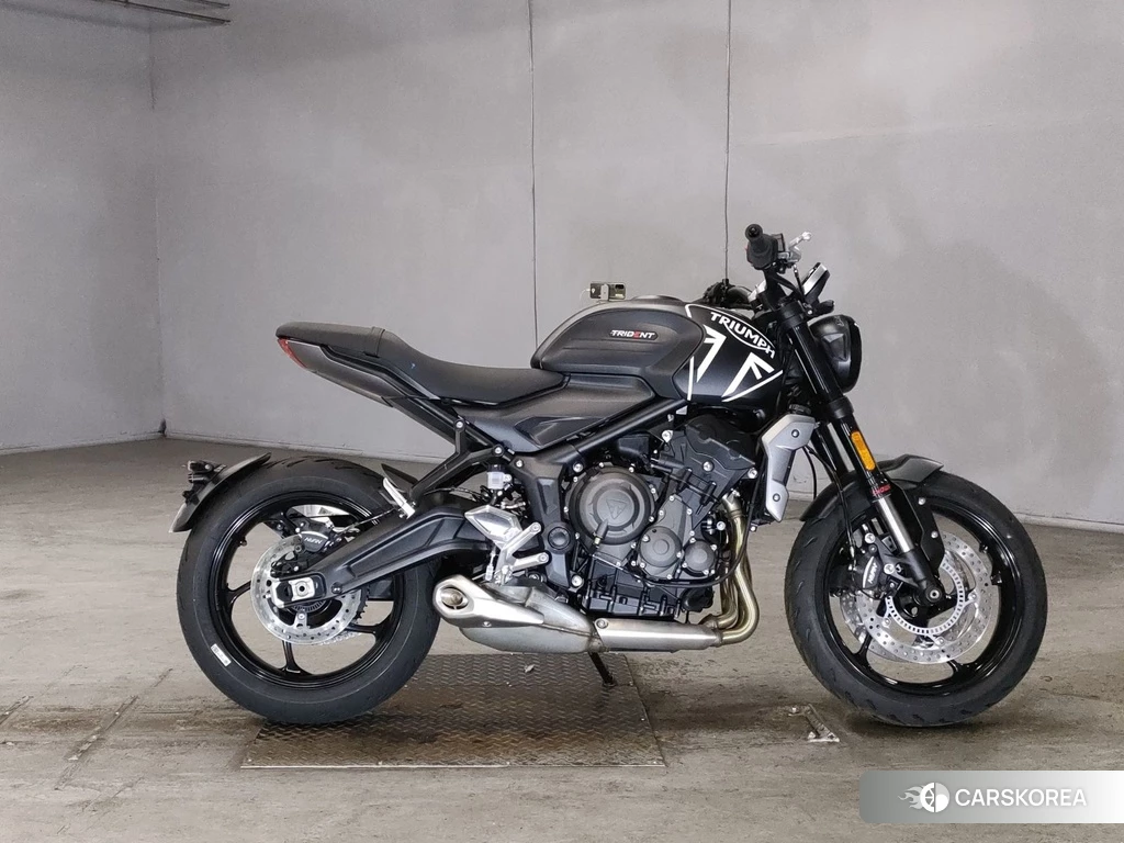 Проданный Triumph TRIDENT 660 2024 из Японии