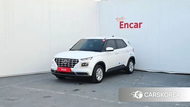 Hyundai Venue 2023 Белый из Кореи