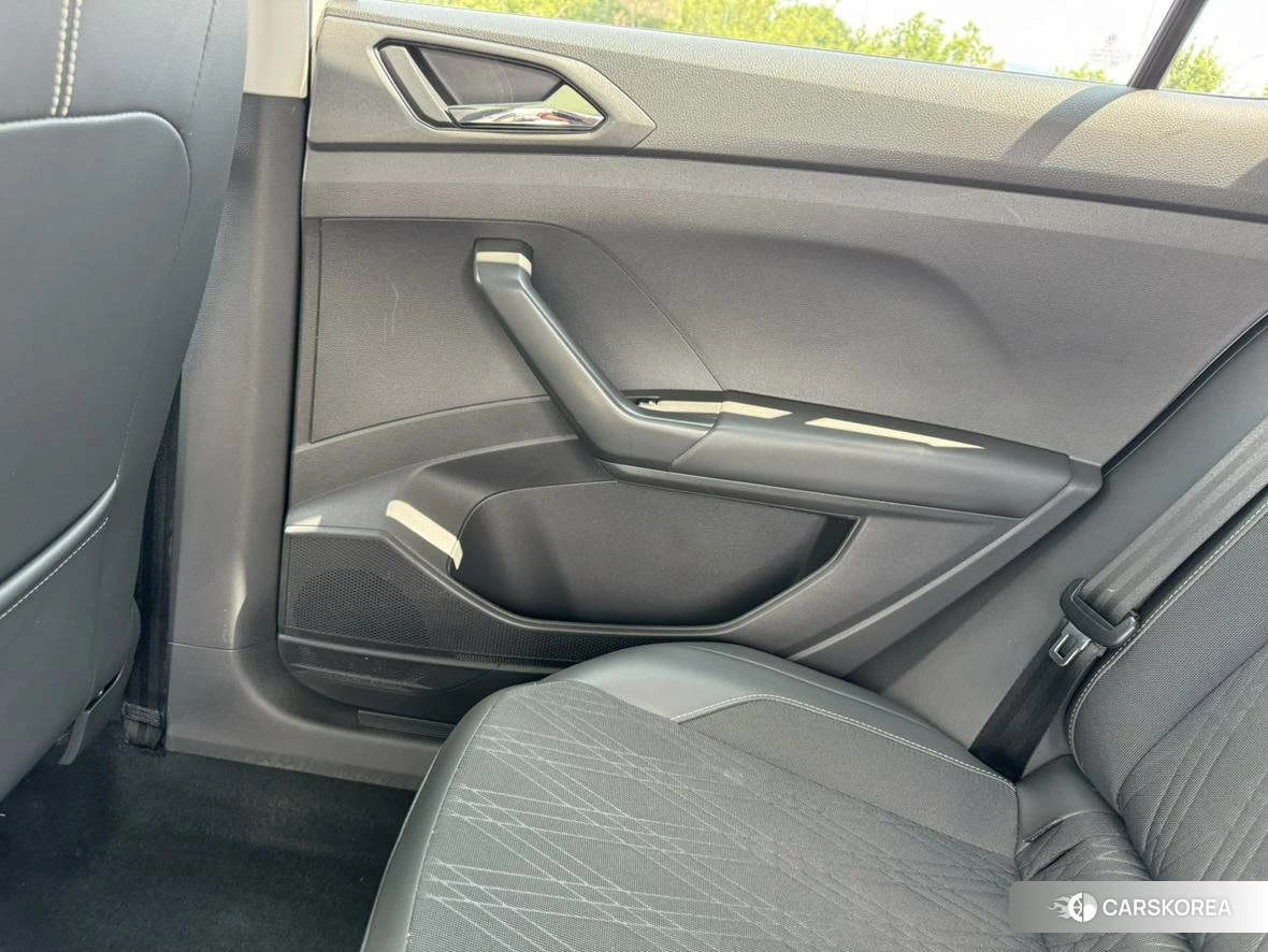 Volkswagen Tu Kai 2021 Белый из Китая