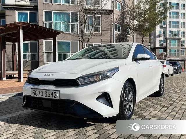 Kia The New K3 2nd generation 2022 Белый из Кореи