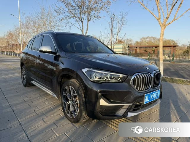 BMW X1 2023 Темно-серый из Китая