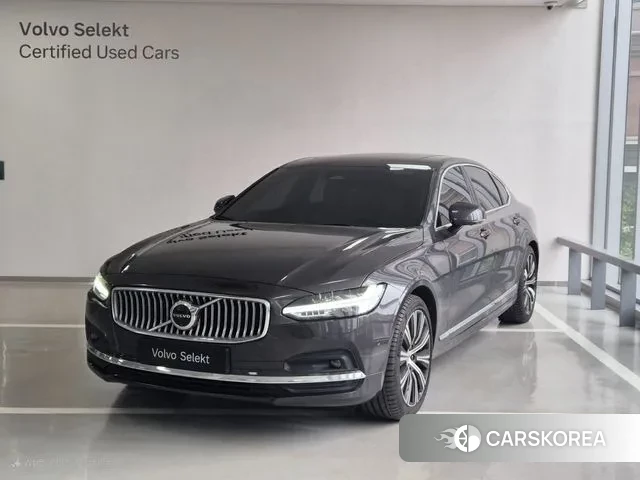 Volvo S90 2024 Коричневый из Кореи