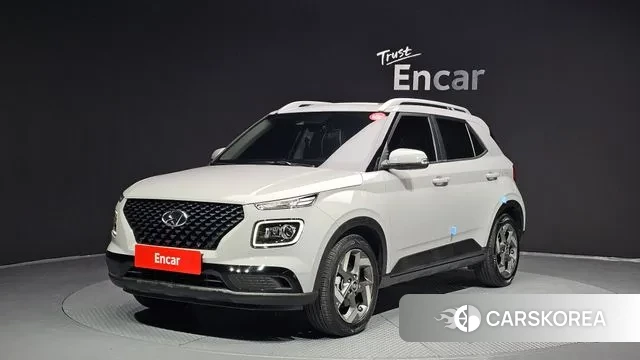 Hyundai Venue 2021 Серебристо-серый из Кореи