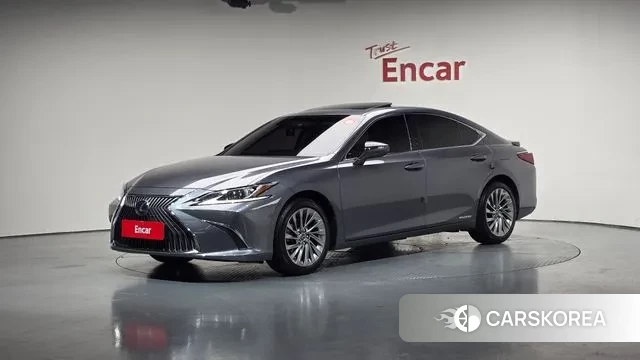 Lexus ES300h 7th generation 2020 Серый из Кореи