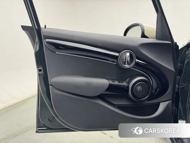 MINI Unknown 2023 Другой из Китая