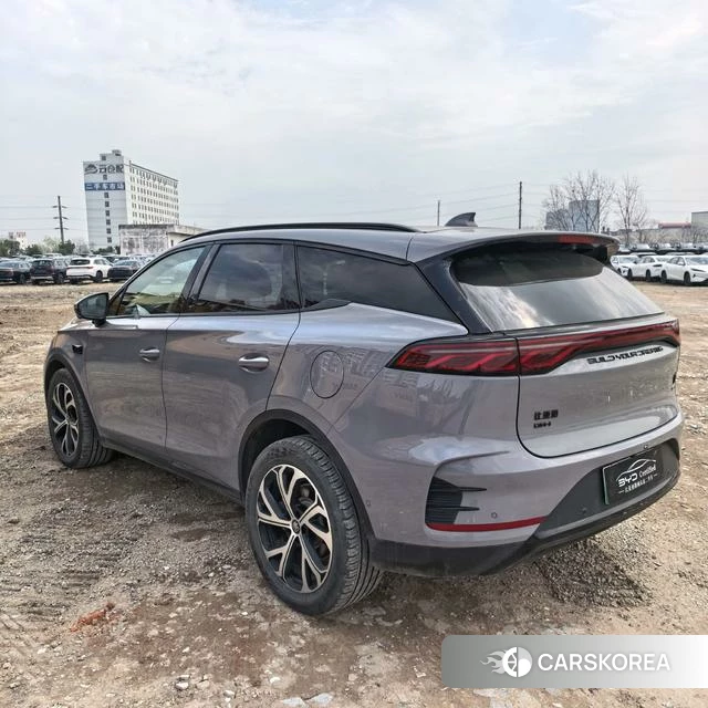 BYD Tang DM 2025 Серебристо-серый из Китая