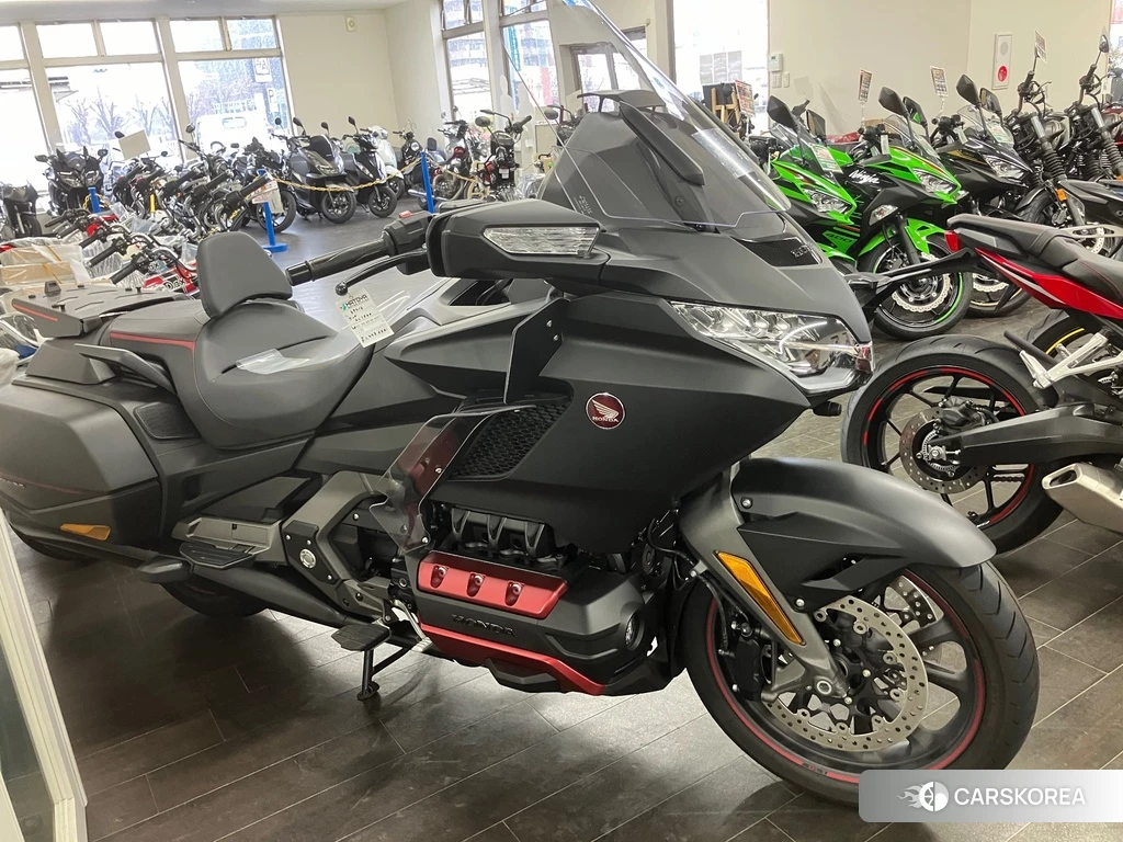Проданный Honda GL1800 2020 из Японии