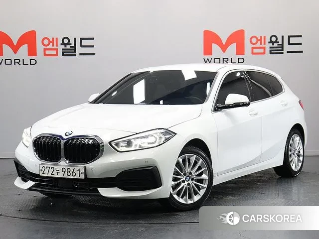 BMW 1 Series (F40) 2020 Жемчужный цвет из Кореи