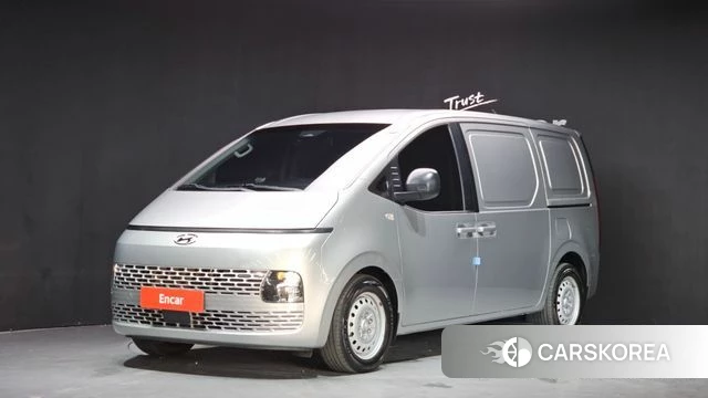 Hyundai Staria 2021 Серебристо-серый из Кореи