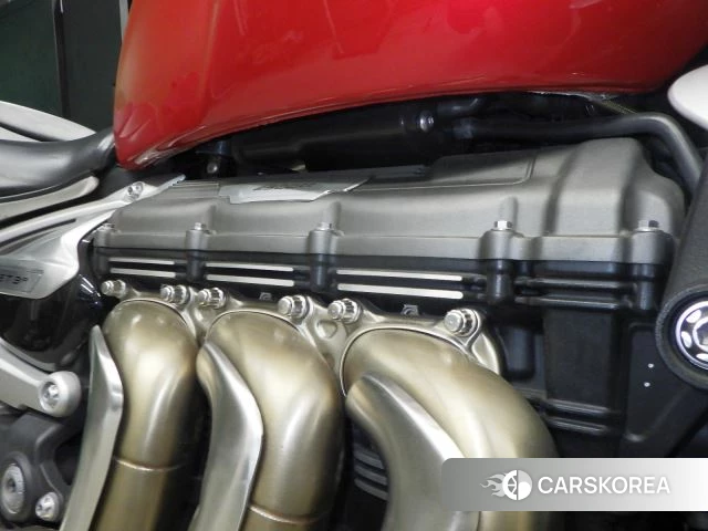 Engine photo